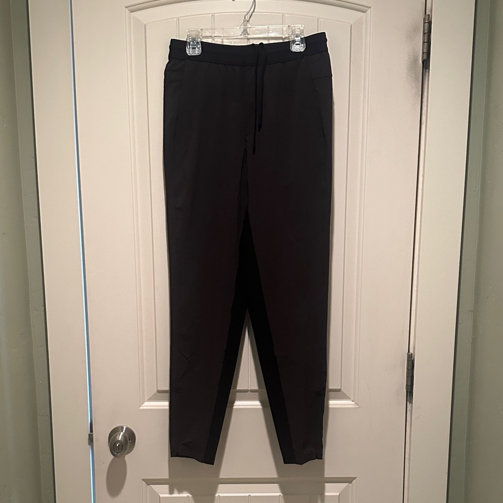 Everlane Jogger Pants NWT